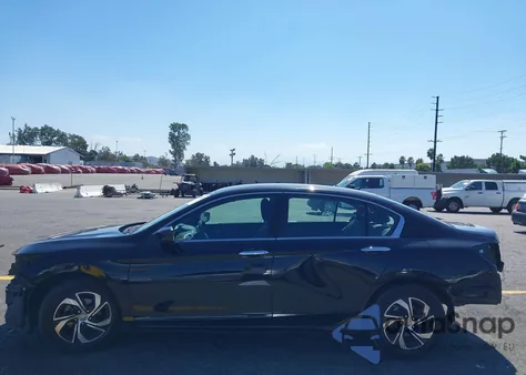 2017 Honda Accord Lx из США, поврежденный, VIN 1HGCR2F33HA285834